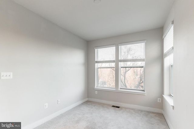 4404 ROLAND HEIGHTS AVE, Baltimore, MD 21211