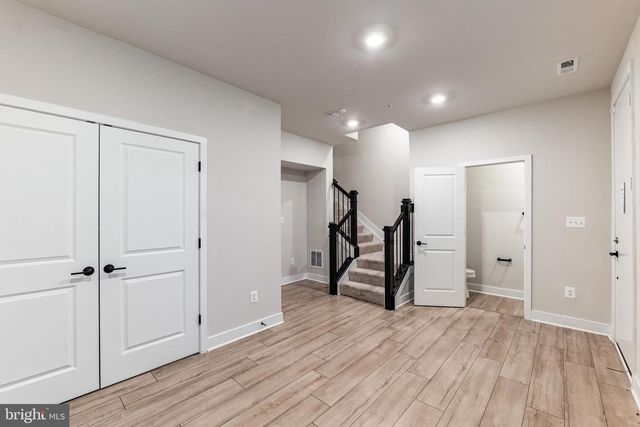 4404 ROLAND HEIGHTS AVE, Baltimore, MD 21211