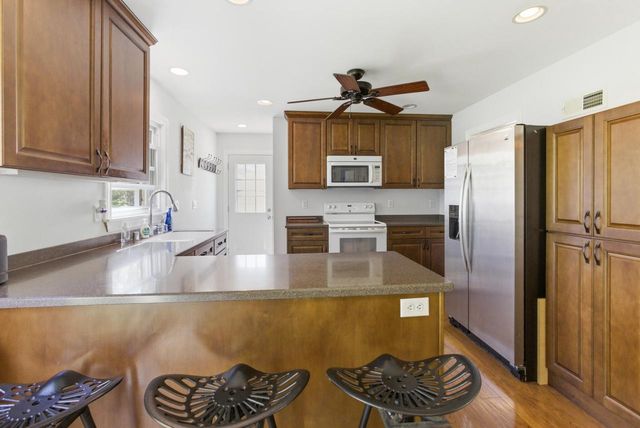 12215 W Mcshane ROAD, Franklin, WI 53132