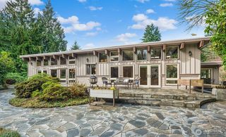 16 Cascade Key, Bellevue, WA 98006
