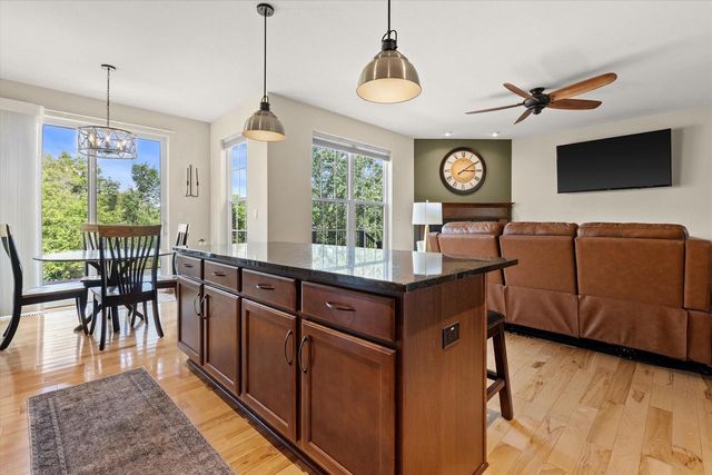 N173W19972 Creekside DRIVE, Jackson, WI 53037