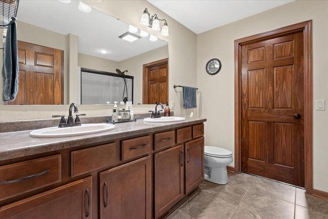 N173W19972 Creekside DRIVE, Jackson, WI 53037