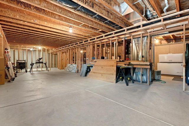 N173W19972 Creekside DRIVE, Jackson, WI 53037