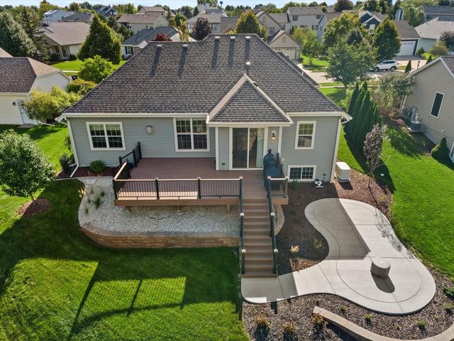 N173W19972 Creekside DRIVE, Jackson, WI 53037