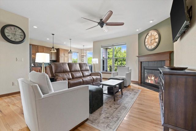 N173W19972 Creekside DRIVE, Jackson, WI 53037