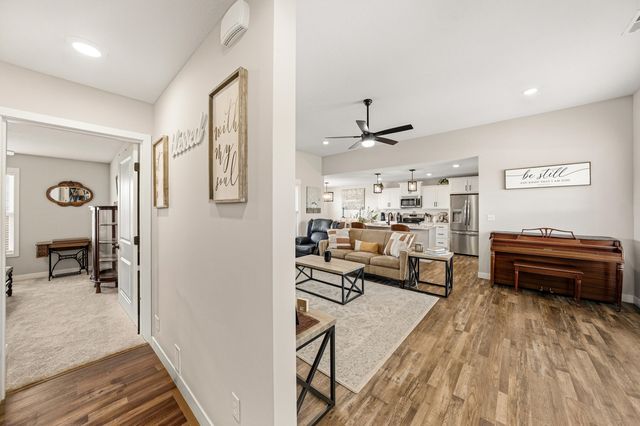 2491 GREENSIDE DR, Boonville, MO 65233