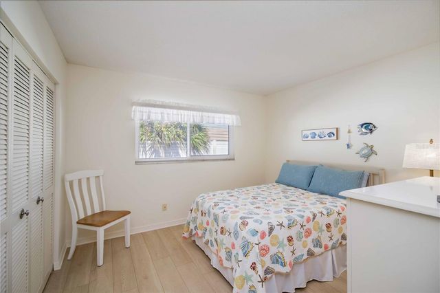 5476 SWIFT ROAD 19, Sarasota, FL 34231