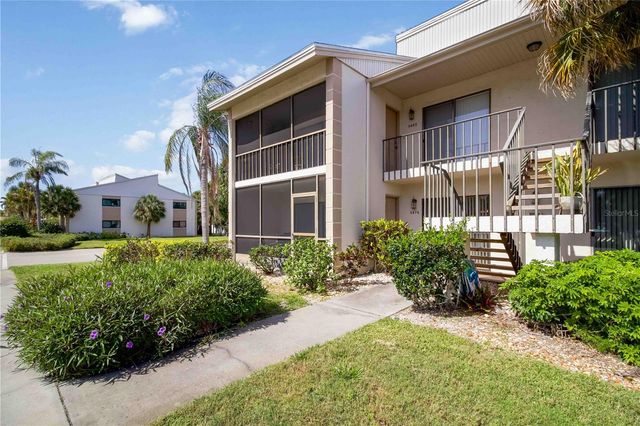 5476 SWIFT ROAD 19, Sarasota, FL 34231