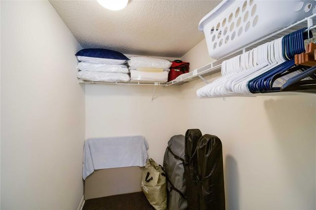 5476 SWIFT ROAD 19, Sarasota, FL 34231