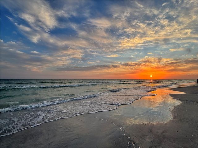 5476 SWIFT ROAD 19, Sarasota, FL 34231