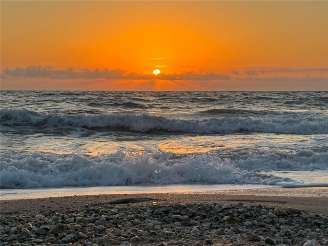 5476 SWIFT ROAD 19, Sarasota, FL 34231