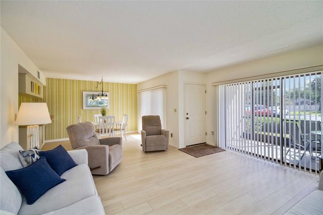 5476 SWIFT ROAD 19, Sarasota, FL 34231