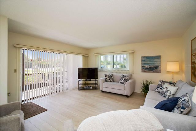 5476 SWIFT ROAD 19, Sarasota, FL 34231