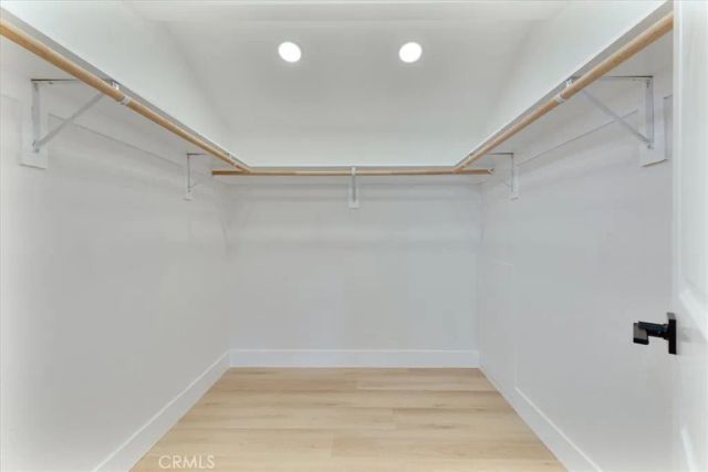 10900 Remmet Avenue, Chatsworth, CA 91311