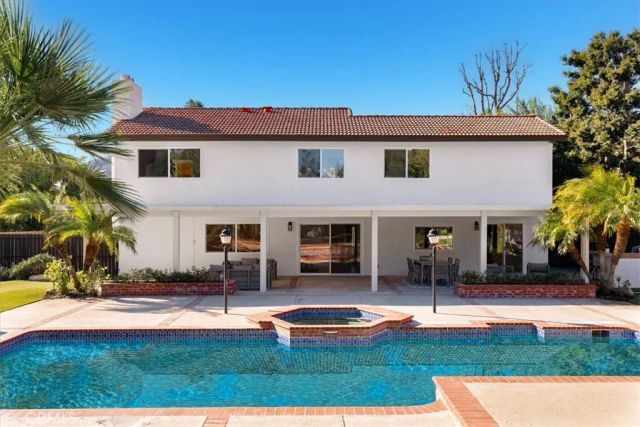 10900 Remmet Avenue, Chatsworth, CA 91311
