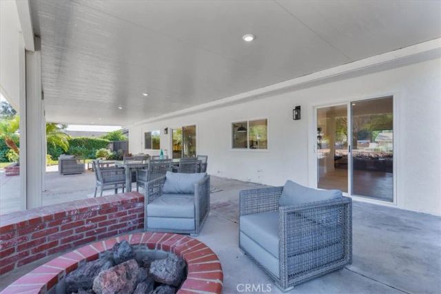 10900 Remmet Avenue, Chatsworth, CA 91311