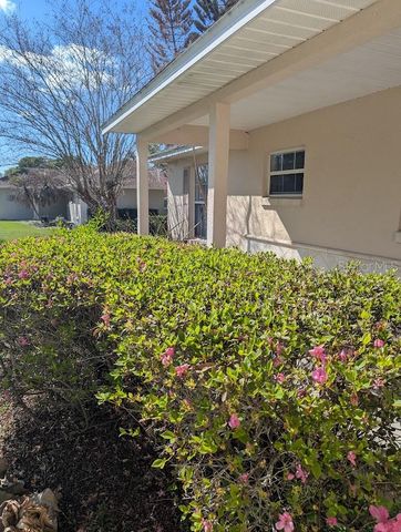 108 TWIN LAKE CIRCLE, Umatilla, FL 32784