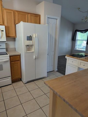 108 TWIN LAKE CIRCLE, Umatilla, FL 32784