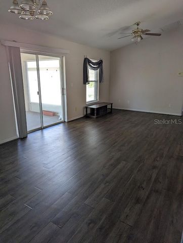 108 TWIN LAKE CIRCLE, Umatilla, FL 32784