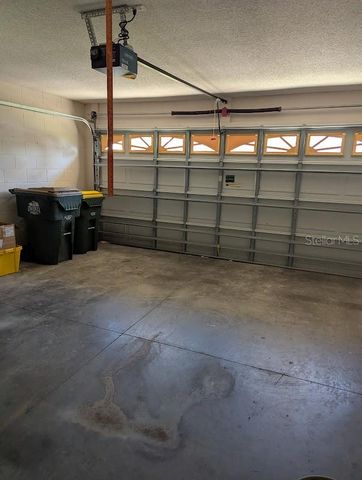 108 TWIN LAKE CIRCLE, Umatilla, FL 32784