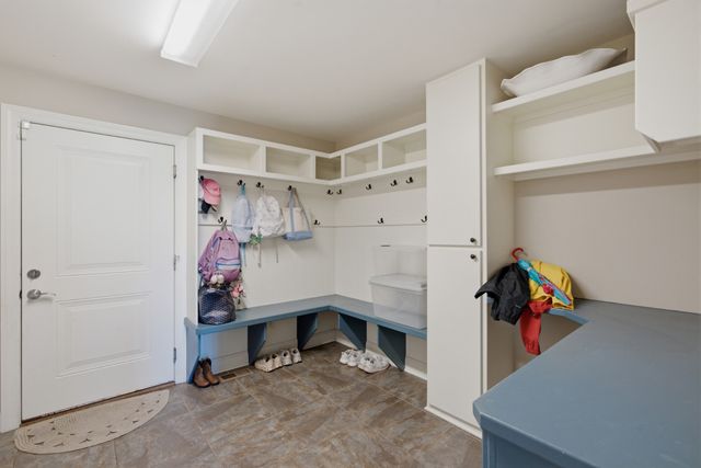 5212 Williamsburg Rd, Brentwood, TN 37027