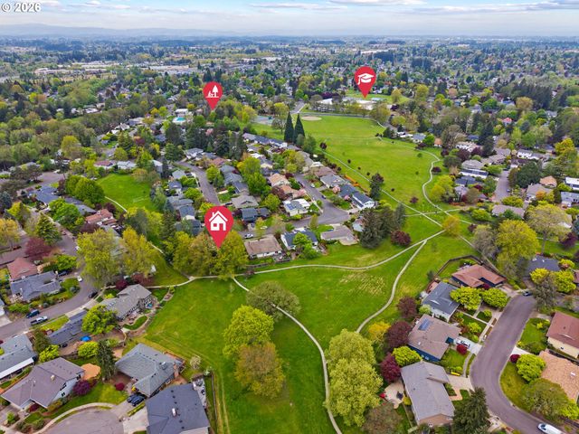 15051 Nw OAKMONT Loop, Beaverton, OR 97006