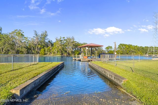 2303 SHIPWRECK Drive, Jacksonville, FL 32224