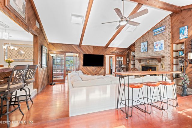 2303 SHIPWRECK Drive, Jacksonville, FL 32224