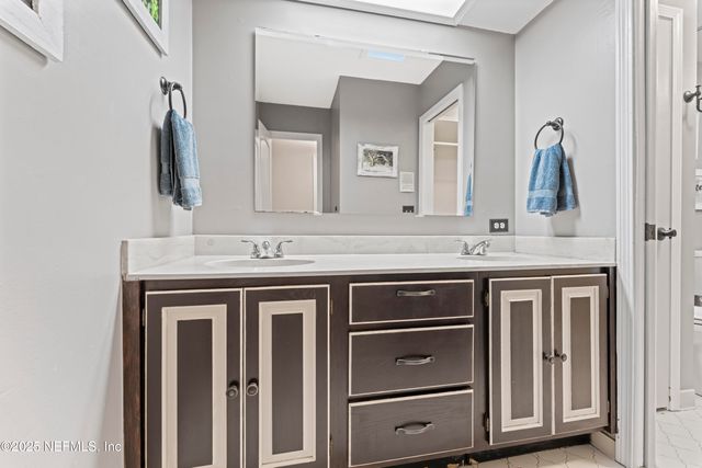 2303 SHIPWRECK Drive, Jacksonville, FL 32224