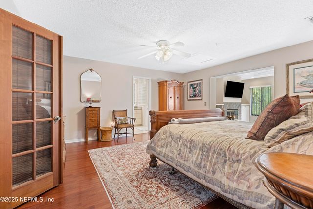 2303 SHIPWRECK Drive, Jacksonville, FL 32224