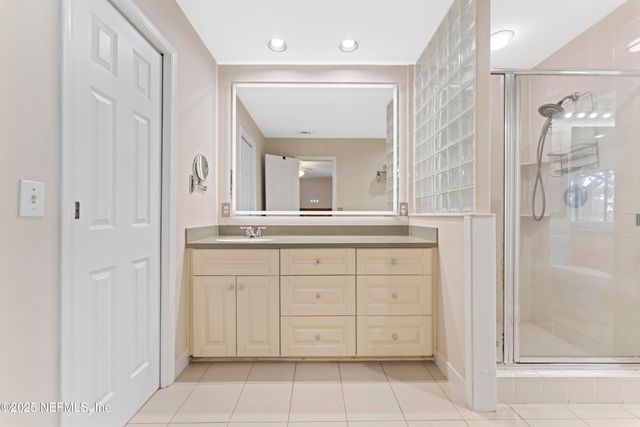 2303 SHIPWRECK Drive, Jacksonville, FL 32224