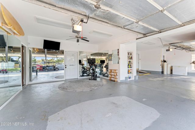 2303 SHIPWRECK Drive, Jacksonville, FL 32224