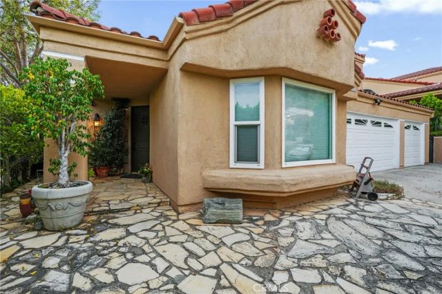 14025 Rabbit Road, Sylmar, CA 91342
