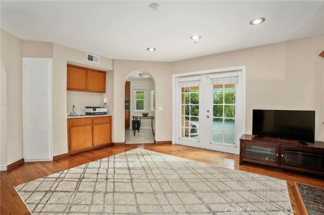 14025 Rabbit Road, Sylmar, CA 91342