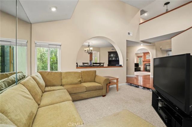 14025 Rabbit Road, Sylmar, CA 91342