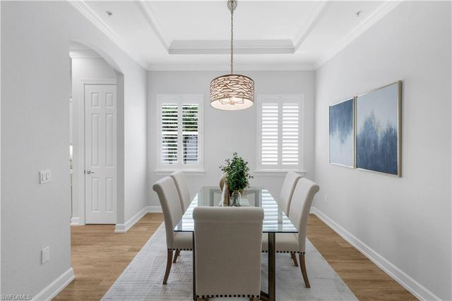 9520 Ironstone TER # 202, Naples, FL 34120