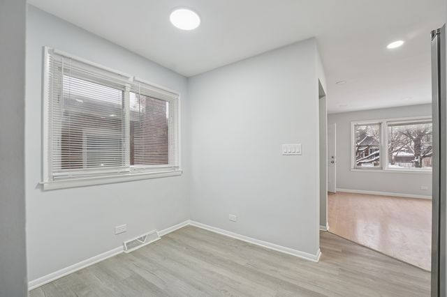 4914 W 32nd Place, Cicero, IL 60804