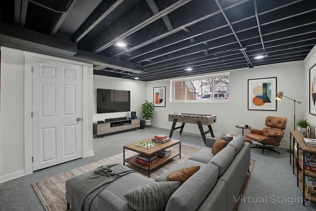 4914 W 32nd Place, Cicero, IL 60804