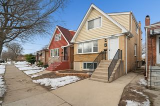 4914 W 32nd Place, Cicero, IL 60804