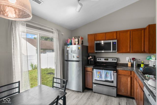 716 Rose Lane, Brownsburg, IN 46112