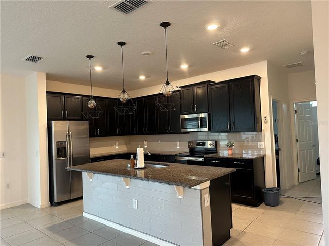 2104 STILLWOOD WAY, St Cloud, FL 34771