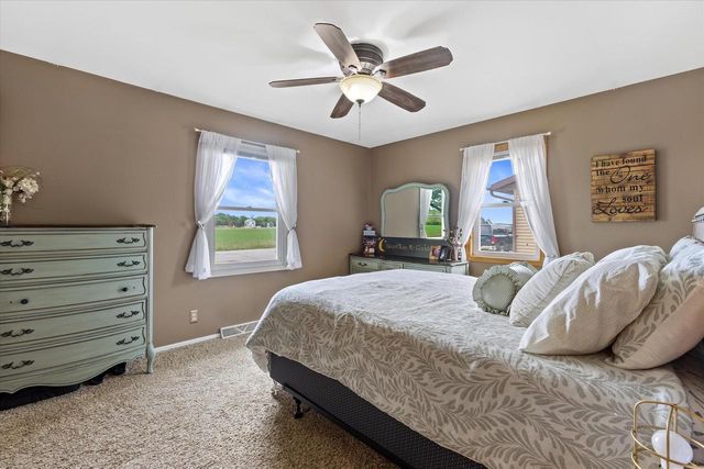 3422 Eagle ROAD, Kansasville, WI 53139
