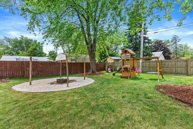 3422 Eagle ROAD, Kansasville, WI 53139