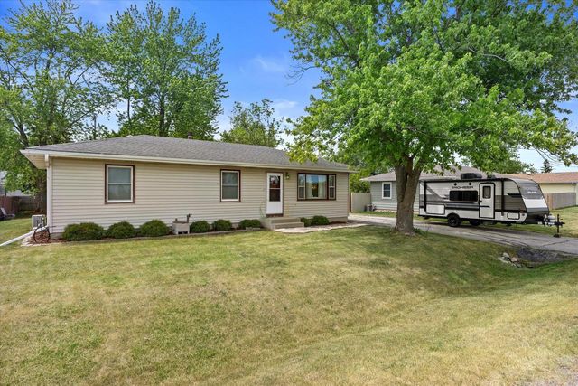 3422 Eagle ROAD, Kansasville, WI 53139