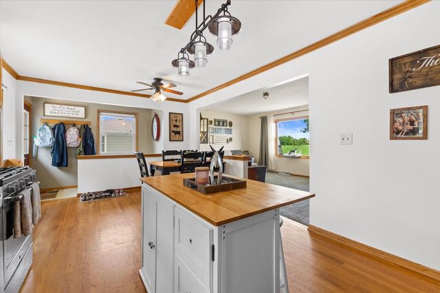 3422 Eagle ROAD, Kansasville, WI 53139