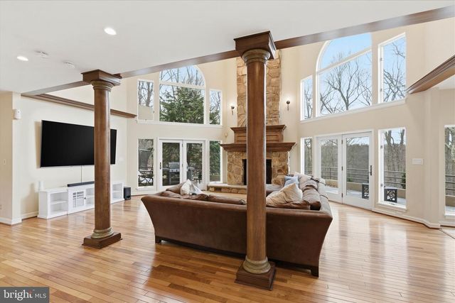 20 VINEYARD LN, Bechtelsville, PA 19505