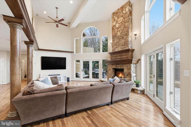 20 VINEYARD LN, Bechtelsville, PA 19505