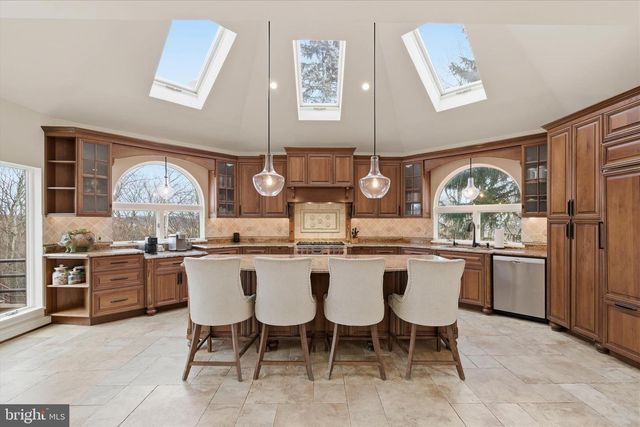 20 VINEYARD LN, Bechtelsville, PA 19505