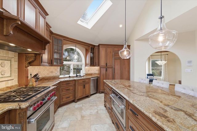 20 VINEYARD LN, Bechtelsville, PA 19505