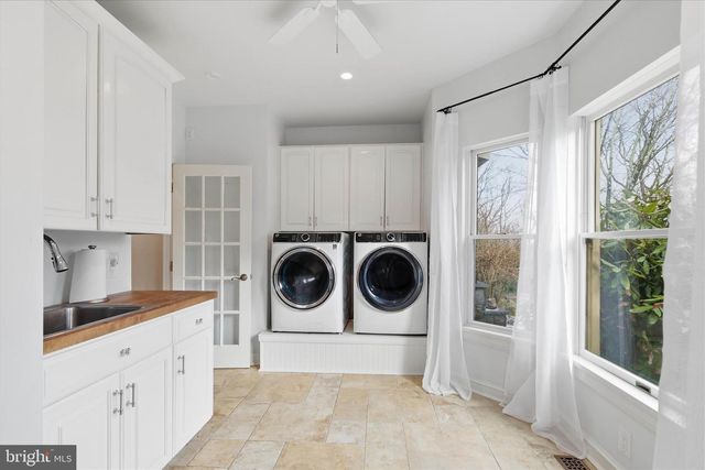 20 VINEYARD LN, Bechtelsville, PA 19505